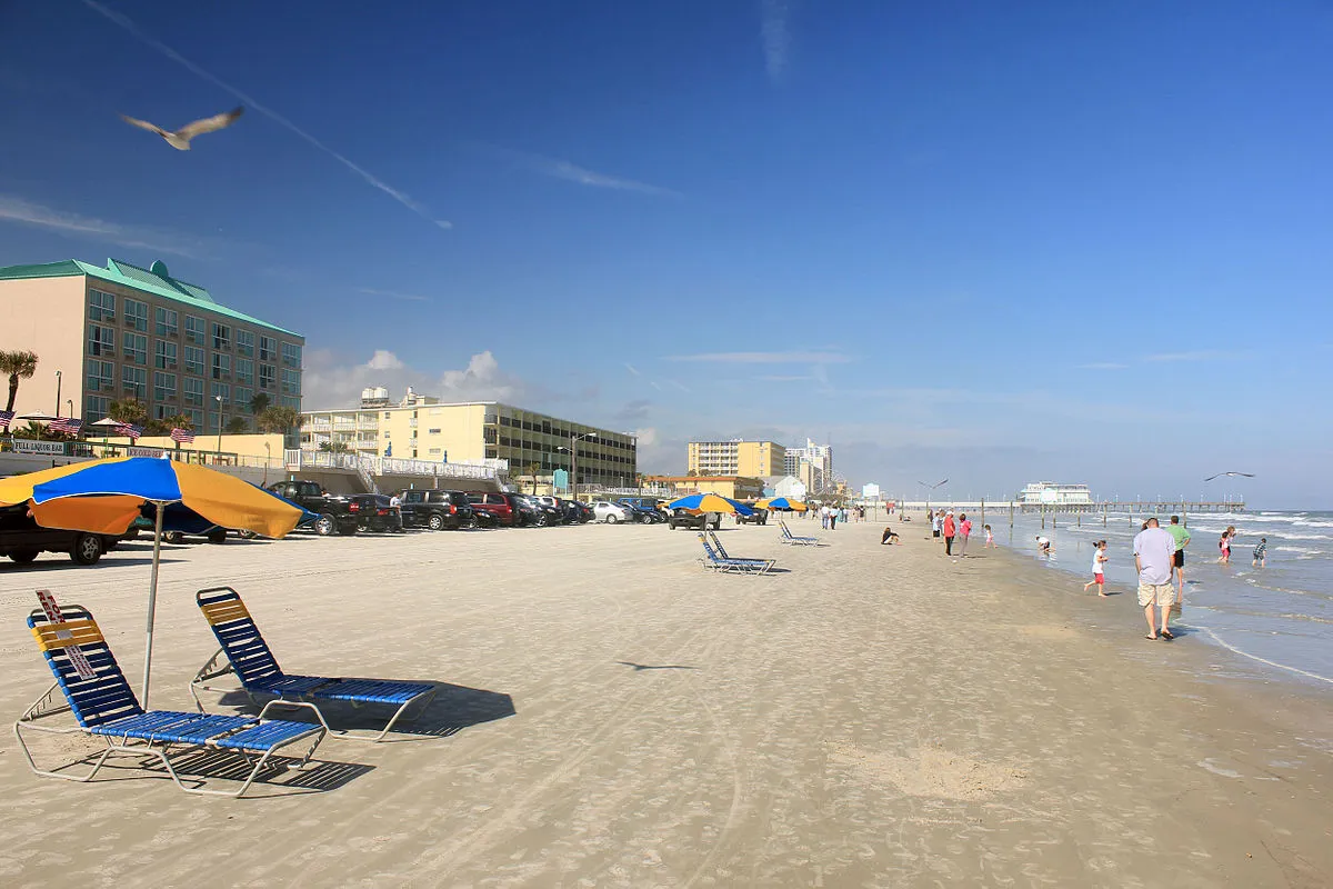 Top dryer vent cleaning services company in Daytona Beach FL - View of a cleaner Daytona Beach air environment after the job is done.